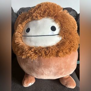 Benny the Bigfoot squishmallow!